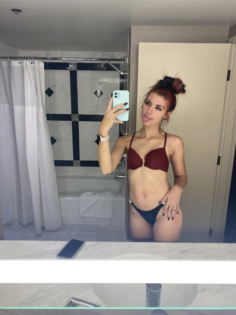 Baby Genesis 🌻 [ babywb ] Onlyfans leaked photo 9706025 on Hotleaks.tv