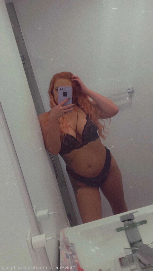 backstagewithpaige Onlyfans leaked photo 10222333 on Hotleaks.tv