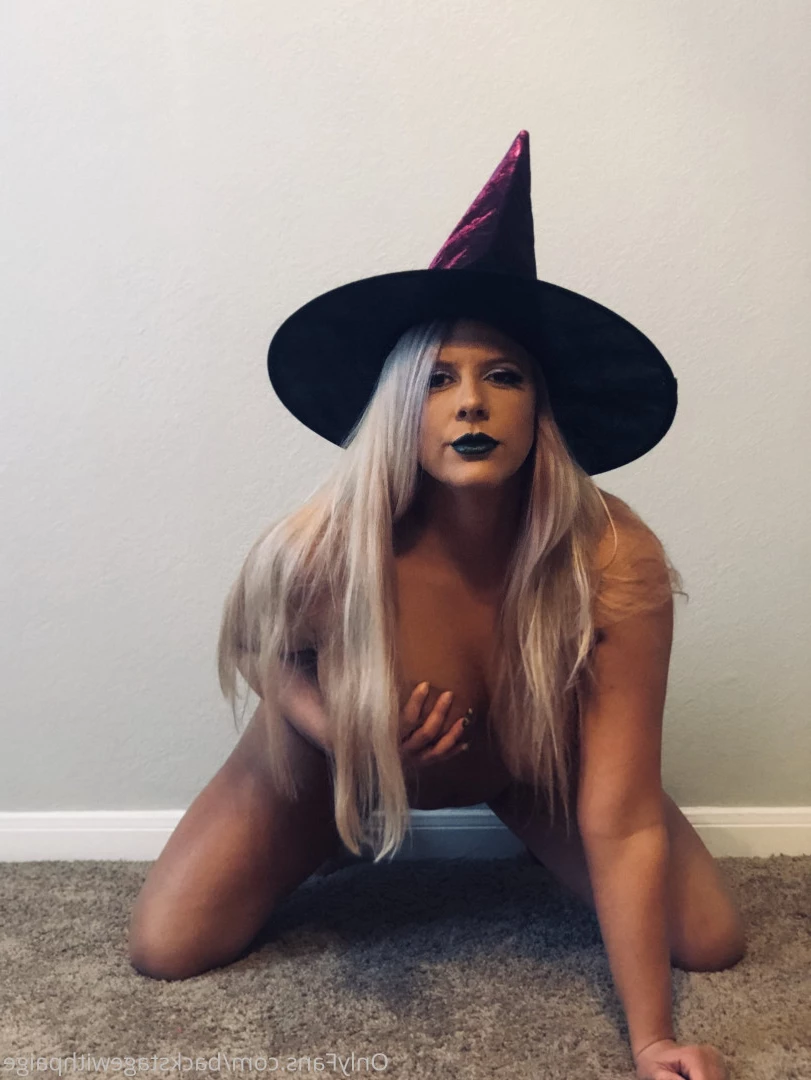 backstagewithpaige Onlyfans leaked photo 10222965 on Hotleaks.tv