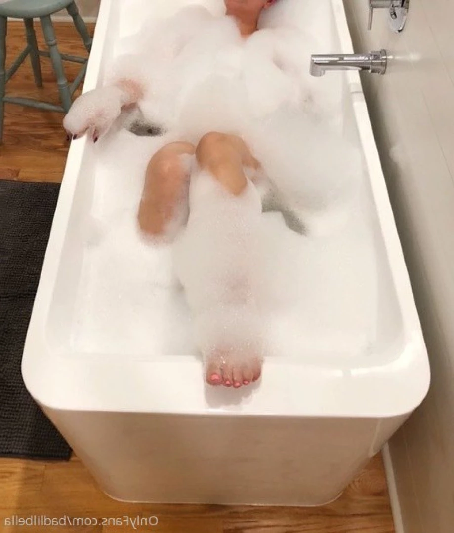 Bad Lil Bella [ badlilbella ] Onlyfans leaked photo 9988343 on Hotleaks.tv