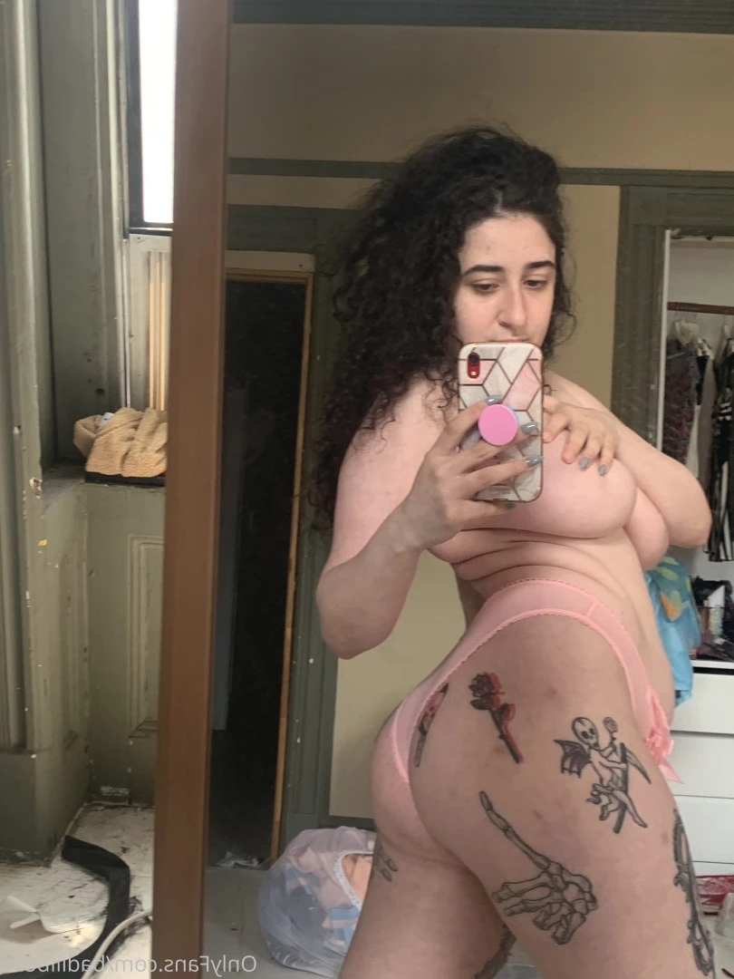 Bad Lil Bella [ badlilbella ] Onlyfans leaked photo 9991173 on Hotleaks.tv