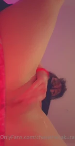 10489647