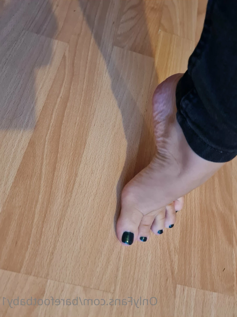 Barefoot Baby [ barefootbaby1 ] Onlyfans leaked photo 8764069 on Hotleaks.tv