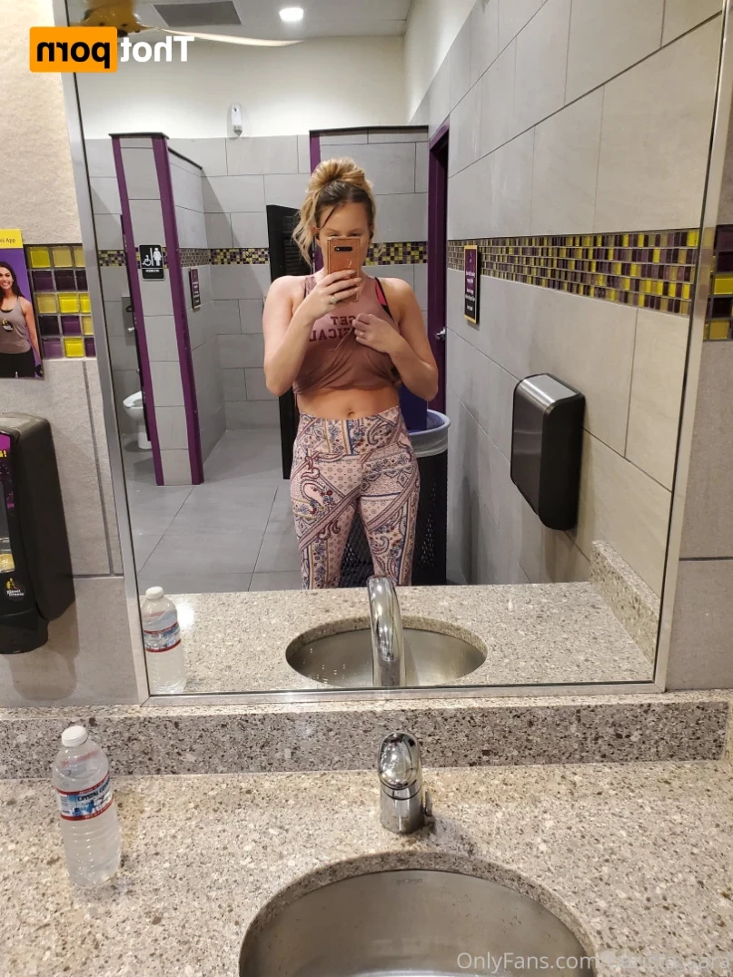 Sara Ann [ make_me_purrrr ] Onlyfans leaked photo 12193599 on Hotleaks.tv