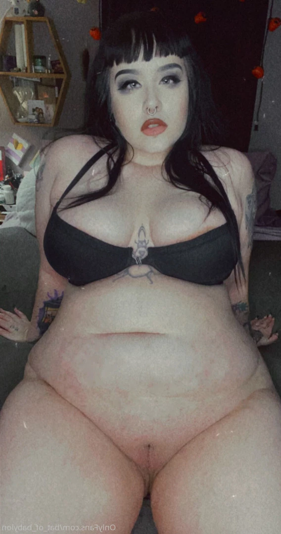 Olivia 🦇 [ bat_of_babylon ] Onlyfans leaked photo 10266106 on Hotleaks.tv