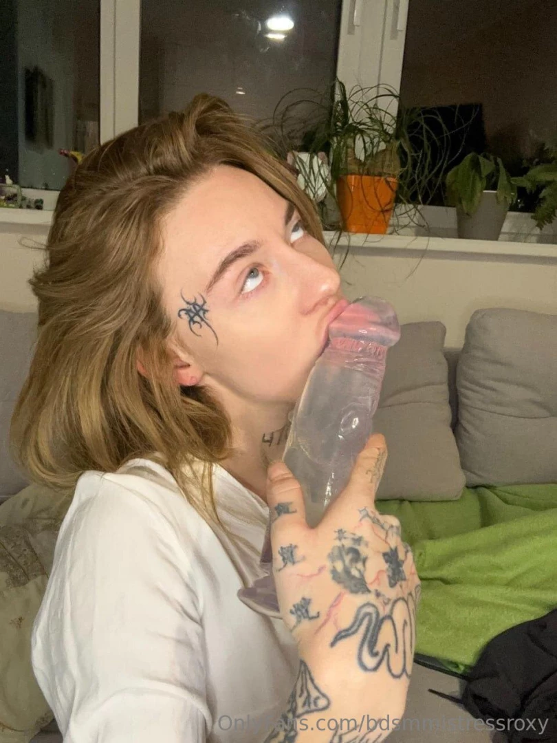 💦𝐋𝐔𝐒𝐓𝐅𝐔𝐋 𝐌𝐢𝐬𝐭𝐫𝐞𝐬𝐬 𝐑𝐨𝐱𝐲 💦 [ bdsmmistressroxy ] Onlyfans leaked photo 18548590 on Hotleaks.tv