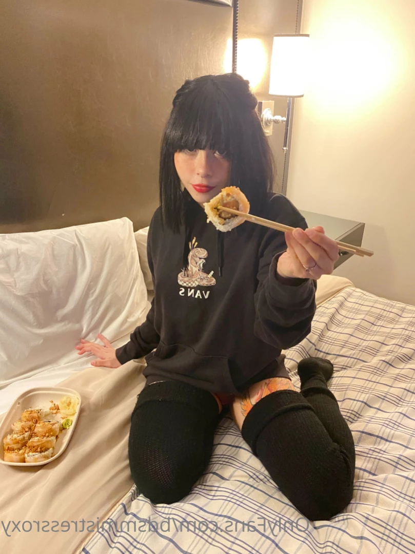 💦𝐋𝐔𝐒𝐓𝐅𝐔𝐋 𝐌𝐢𝐬𝐭𝐫𝐞𝐬𝐬 𝐑𝐨𝐱𝐲 💦 [ bdsmmistressroxy ] Onlyfans leaked photo 16180324 on Hotleaks.tv