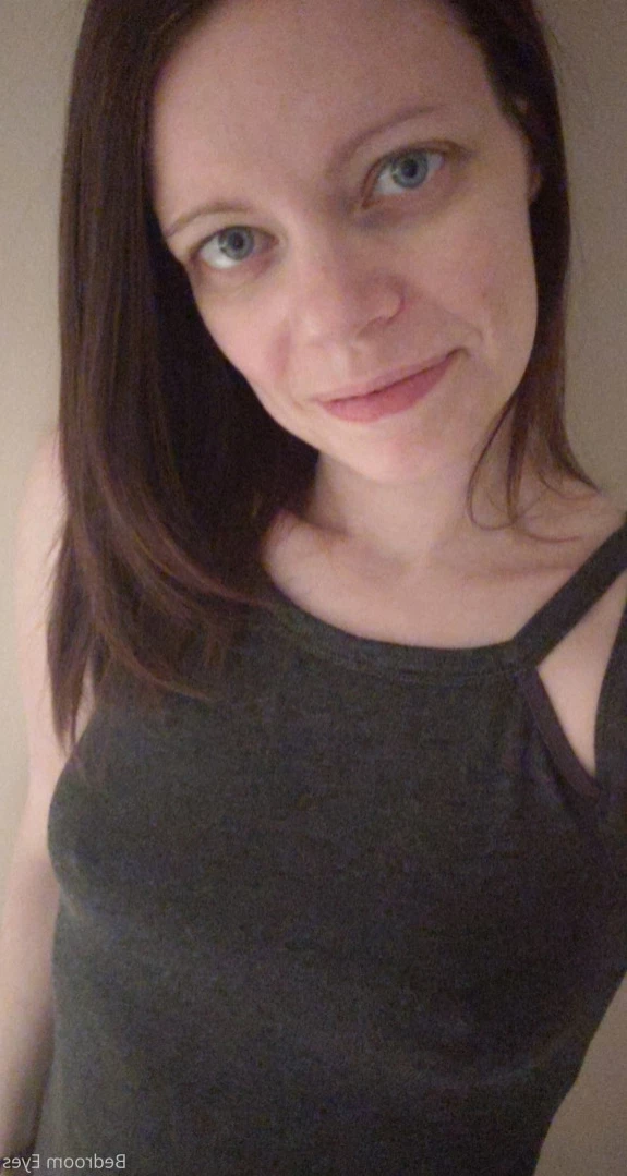 Bedroom Eyes [ bedroom_eyes ] Onlyfans leaked photo 13314903 on Hotleaks.tv