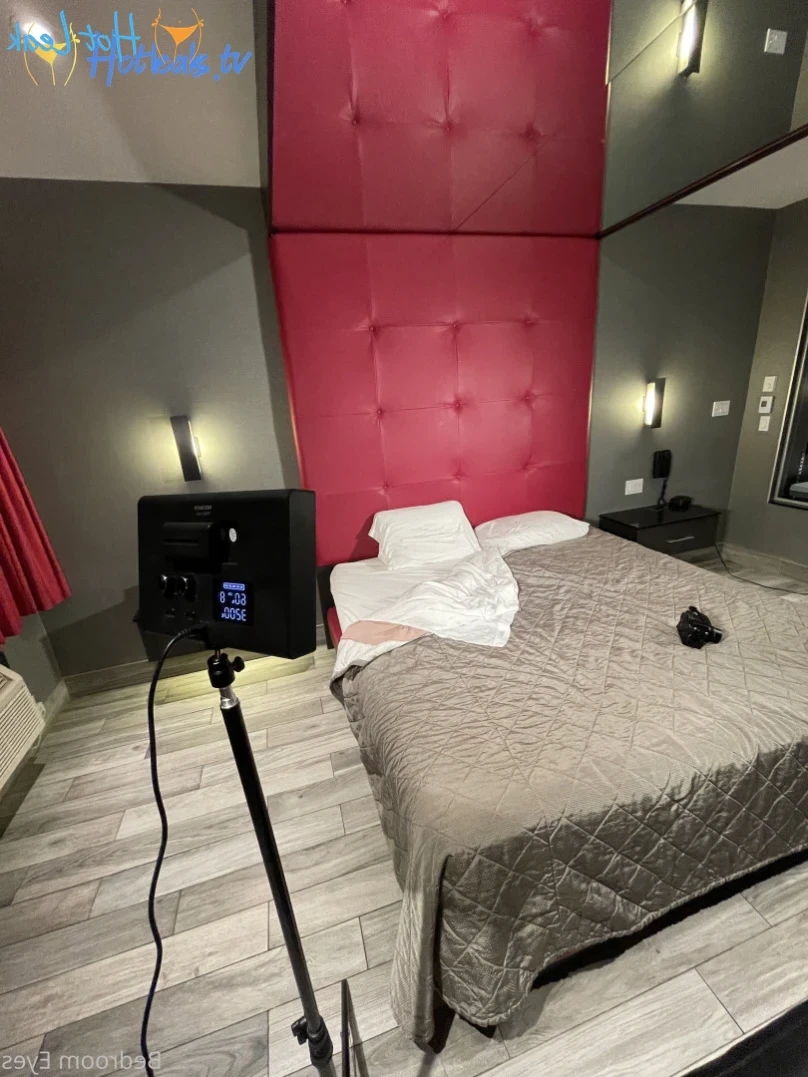 Bedroom Eyes [ bedroom_eyes ] Onlyfans leaked photo 13393951 on Hotleaks.tv