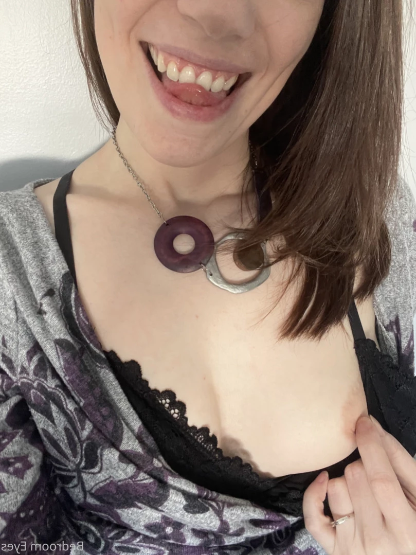 Bedroom Eyes [ bedroom_eyes ] Onlyfans leaked photo 15510942 on Hotleaks.tv