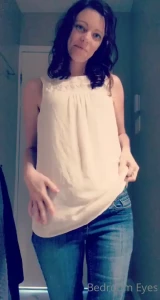 Bedroom Eyes [ bedroom_eyes ] Onlyfans leaked video 15575560 on Hotleaks.tv