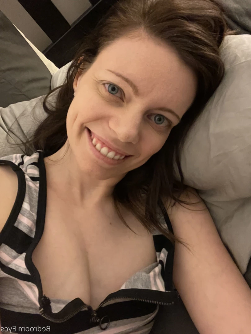 Bedroom Eyes [ bedroom_eyes ] Onlyfans leaked photo 16014483 on Hotleaks.tv