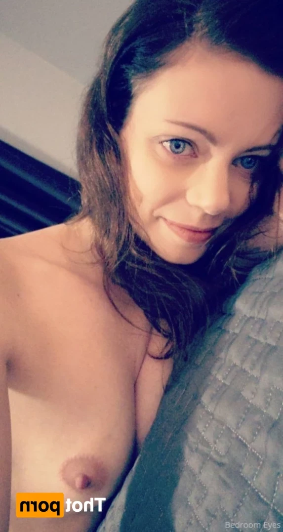 Bedroom Eyes [ bedroom_eyes ] Onlyfans leaked photo 16107878 on Hotleaks.tv