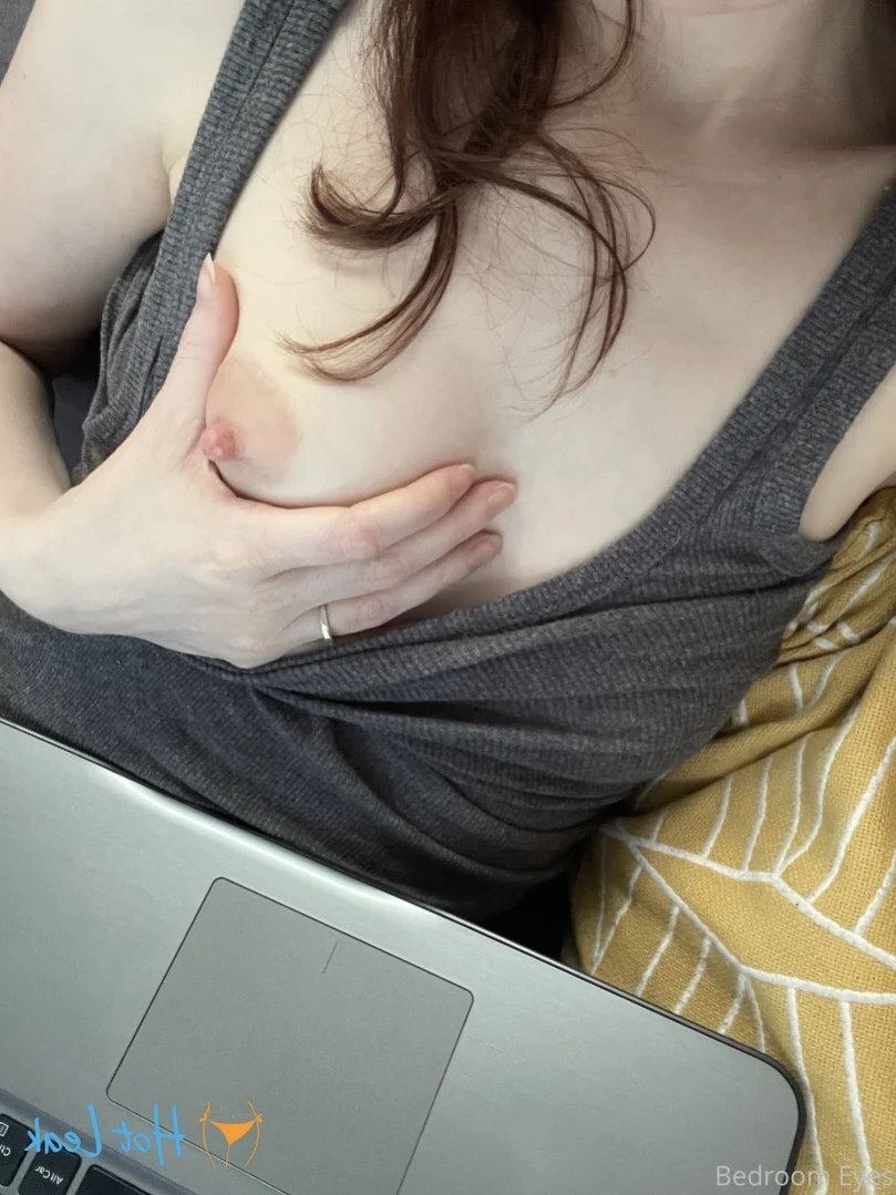 Bedroom Eyes [ bedroom_eyes ] Onlyfans leaked photo 16122848 on Hotleaks.tv