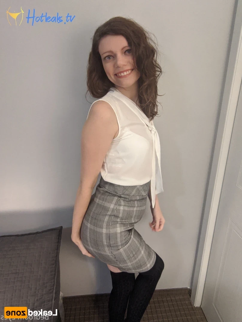 Bedroom Eyes [ bedroom_eyes ] Onlyfans leaked photo 16122915 on Hotleaks.tv
