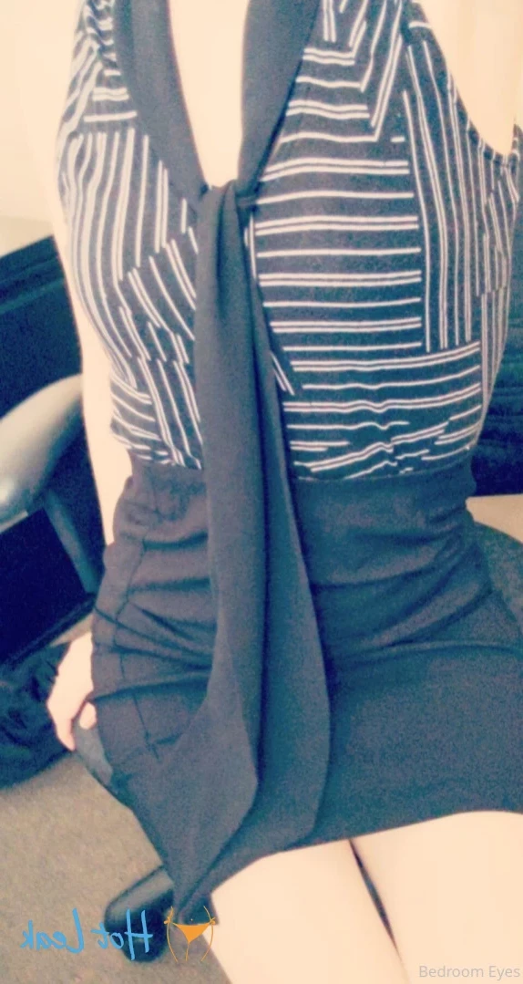 Bedroom Eyes [ bedroom_eyes ] Onlyfans leaked photo 16123052 on Hotleaks.tv