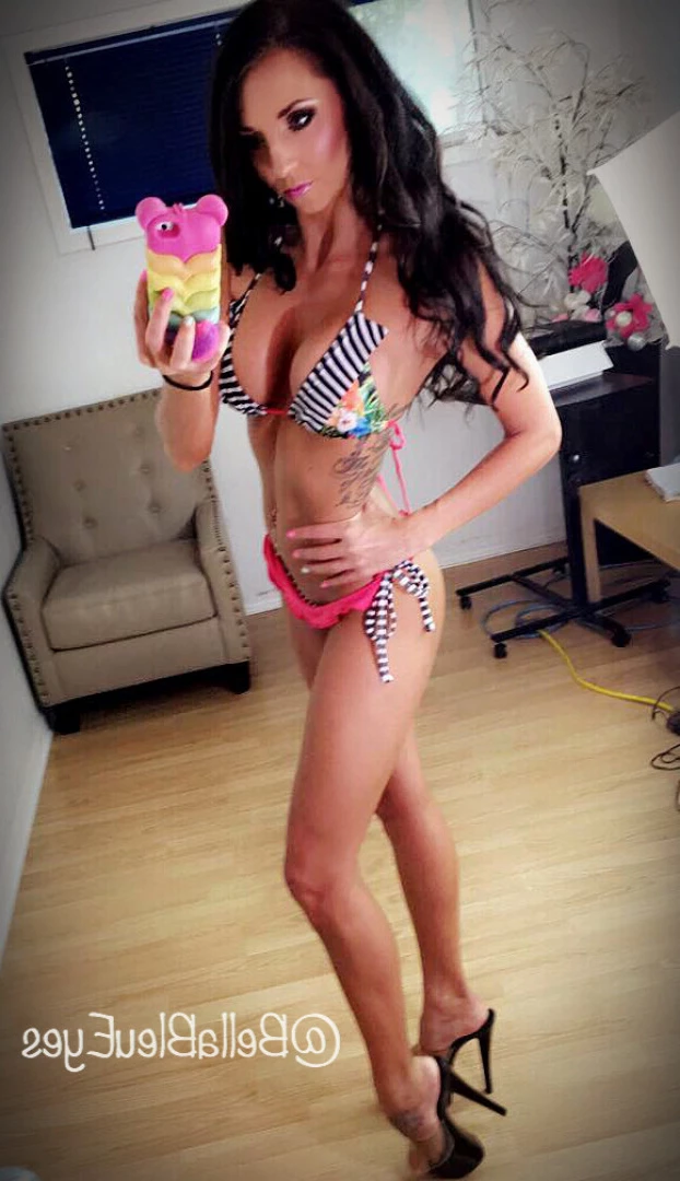 Bellla Bleu [ bellableueyes ] Onlyfans leaked photo 8855939 on Hotleaks.tv