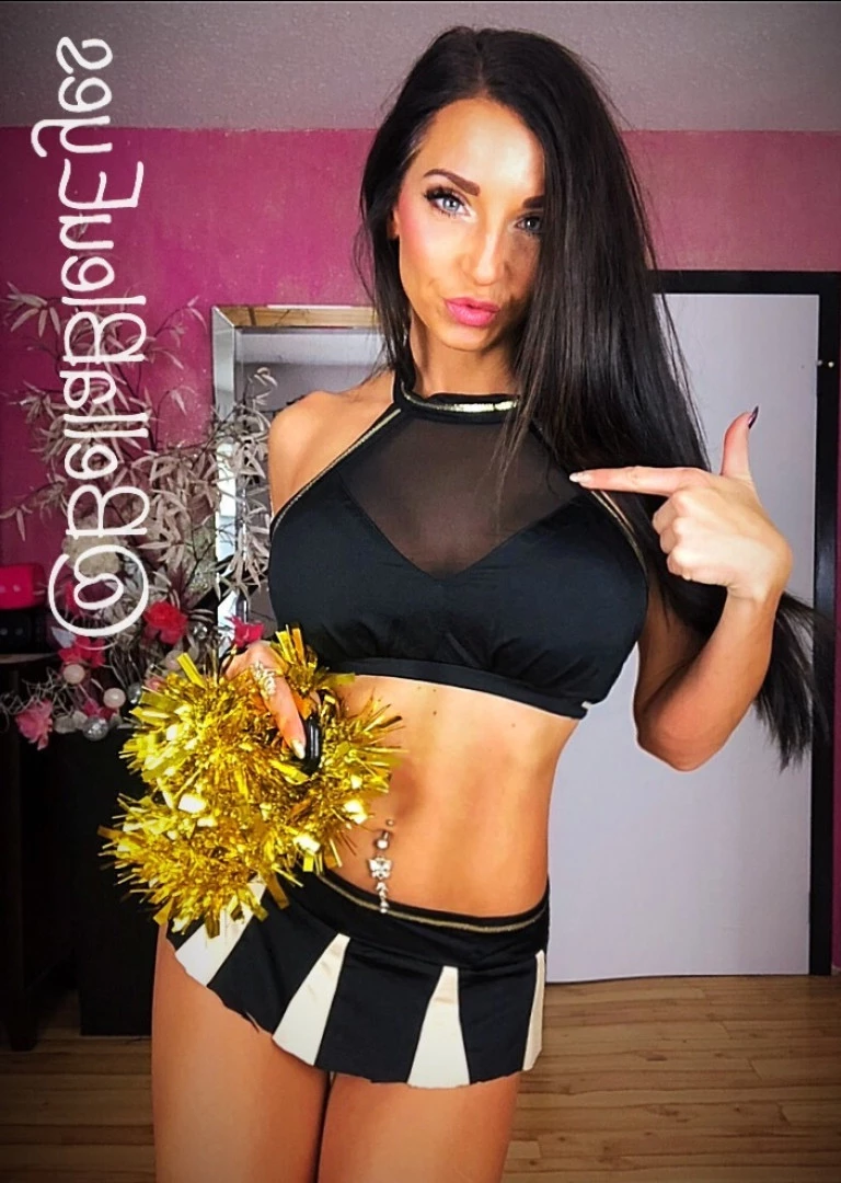 Bellla Bleu [ bellableueyes ] Onlyfans leaked photo 8860055 on Hotleaks.tv