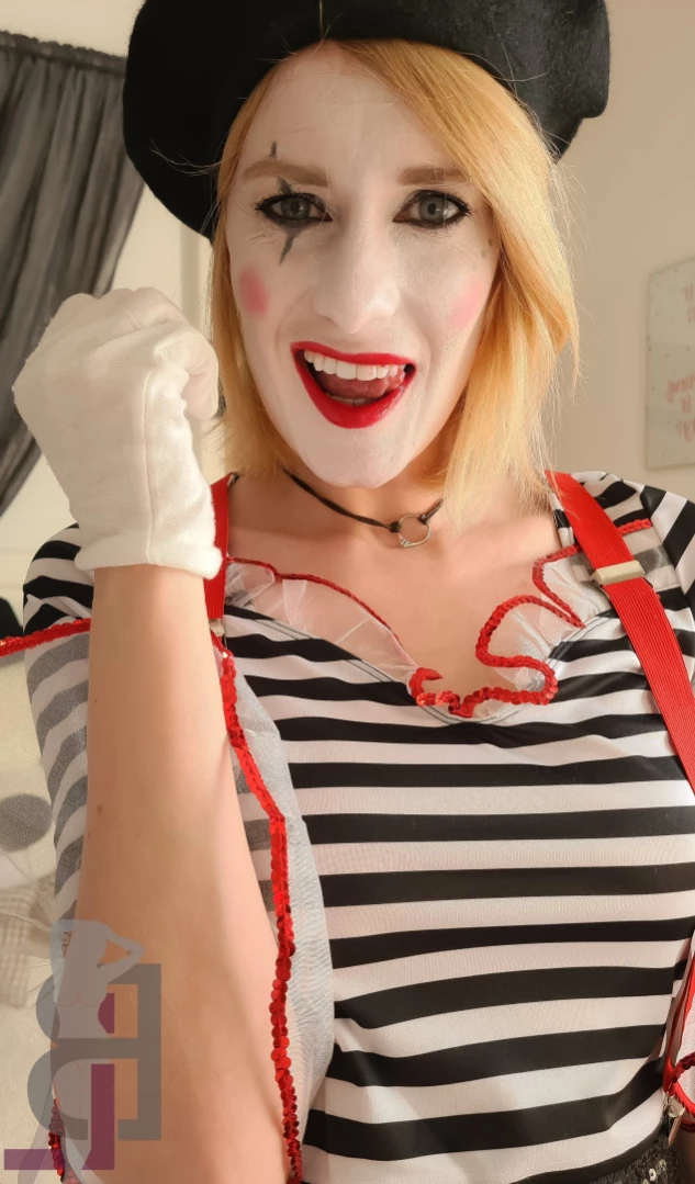 belle-lou Onlyfans leaked photo 11471604 on Hotleaks.tv