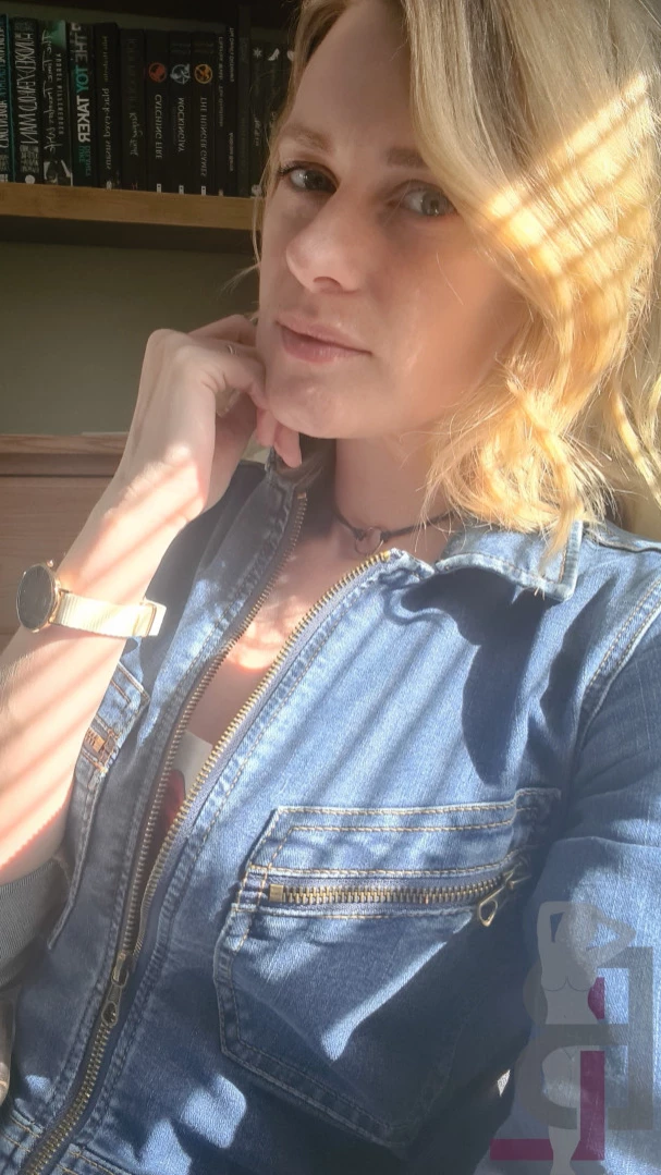 belle-lou Onlyfans leaked photo 13021731 on Hotleaks.tv