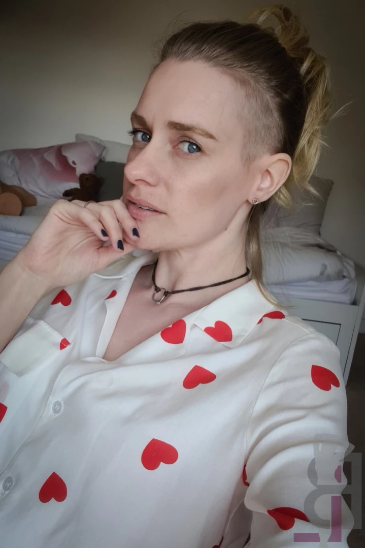 belle-lou Onlyfans leaked photo 13022158 on Hotleaks.tv