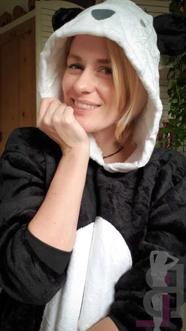 belle-lou Onlyfans leaked photo 14117747 on Hotleaks.tv