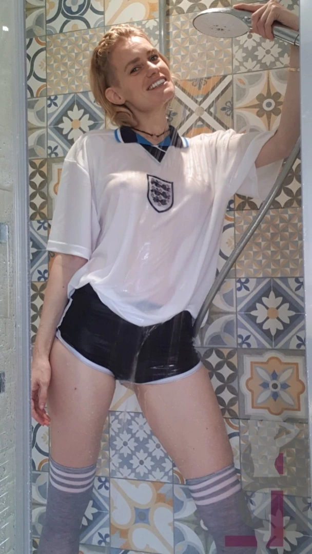 belle-lou Onlyfans leaked photo 14616703 on Hotleaks.tv