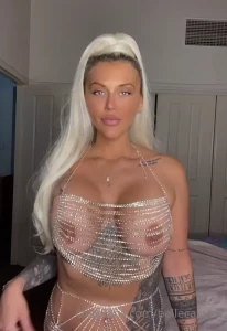 10484521