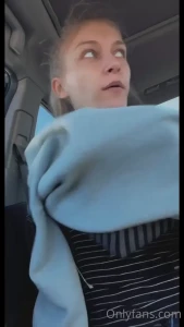 10484390