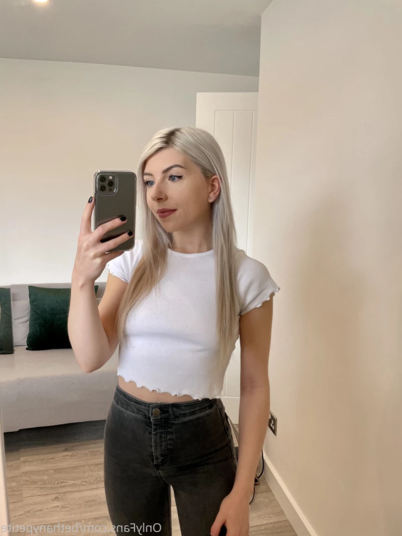 Bethany Rose 💕 [ bethanyrose ] Onlyfans leaked photo 11983504 on Hotleaks.tv