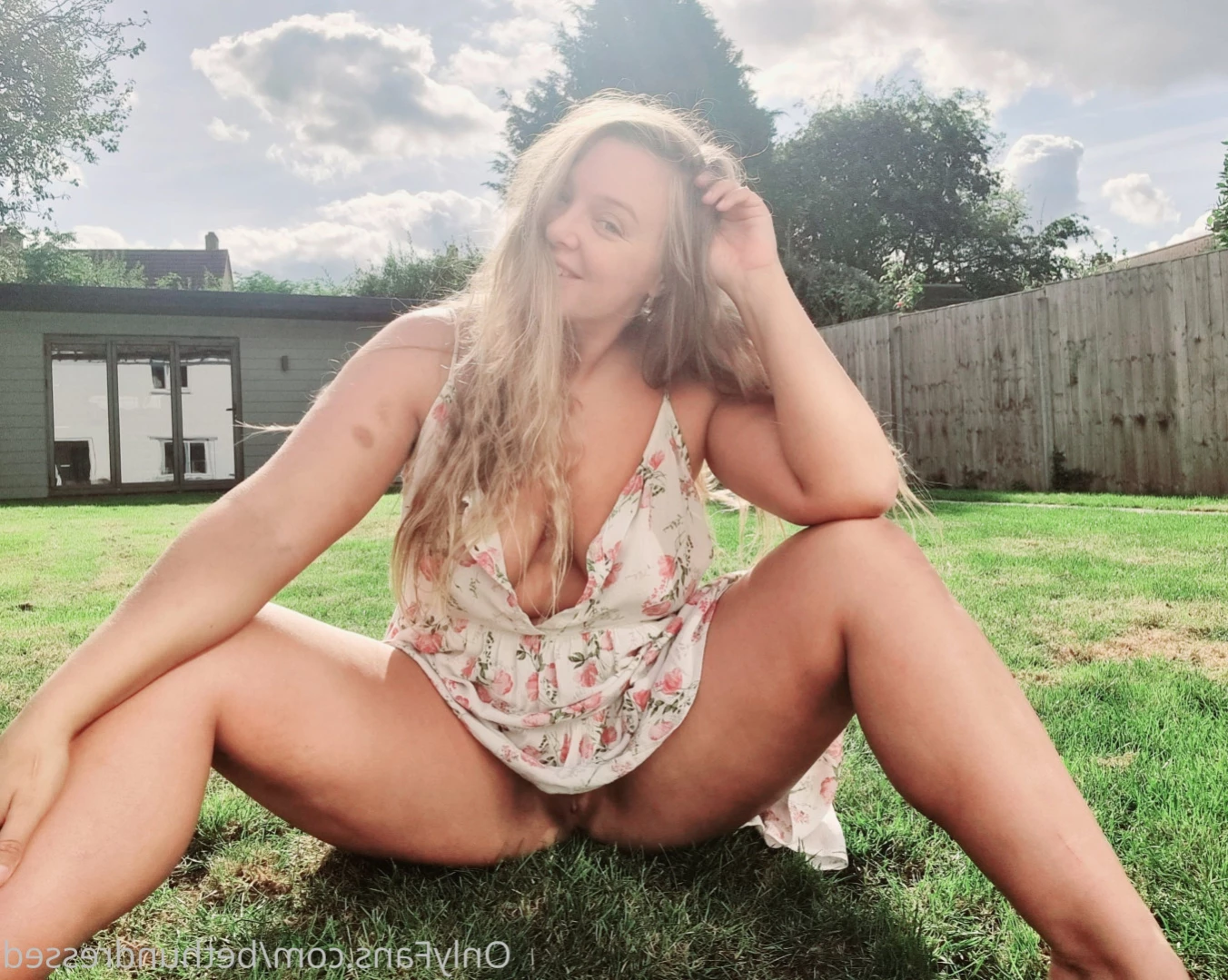 Beth Bennett [ bethundressed ] Onlyfans leaked photo 12449255 on Hotleaks.tv