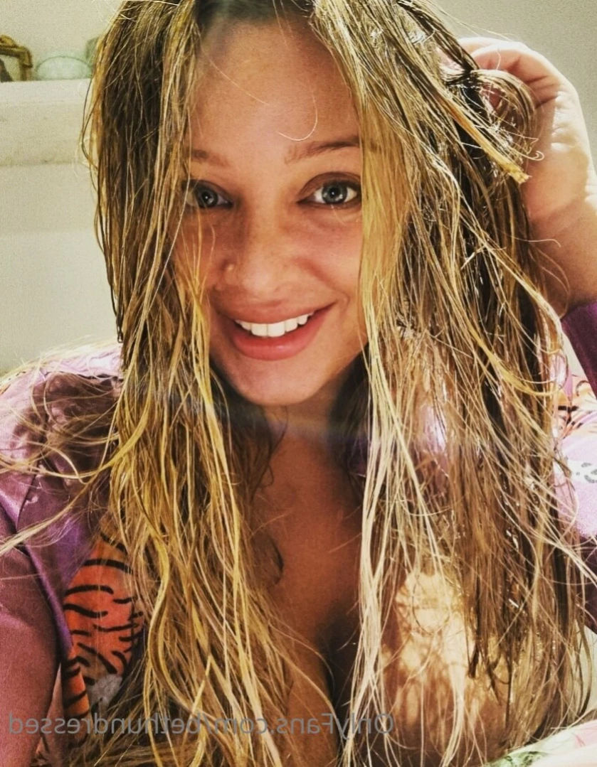 Beth Bennett [ bethundressed ] Onlyfans leaked photo 15526100 on Hotleaks.tv