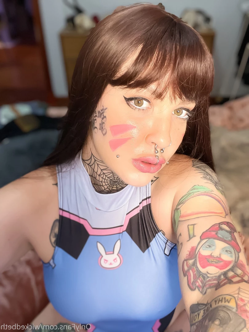 Backdoor Goth 🦇 [ bettyclark ] Onlyfans leaked photo 8818198 on Hotleaks.tv