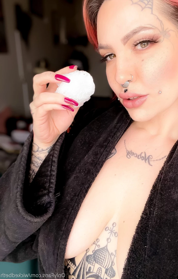 Backdoor Goth 🦇 [ bettyclark ] Onlyfans leaked photo 8822123 on Hotleaks.tv