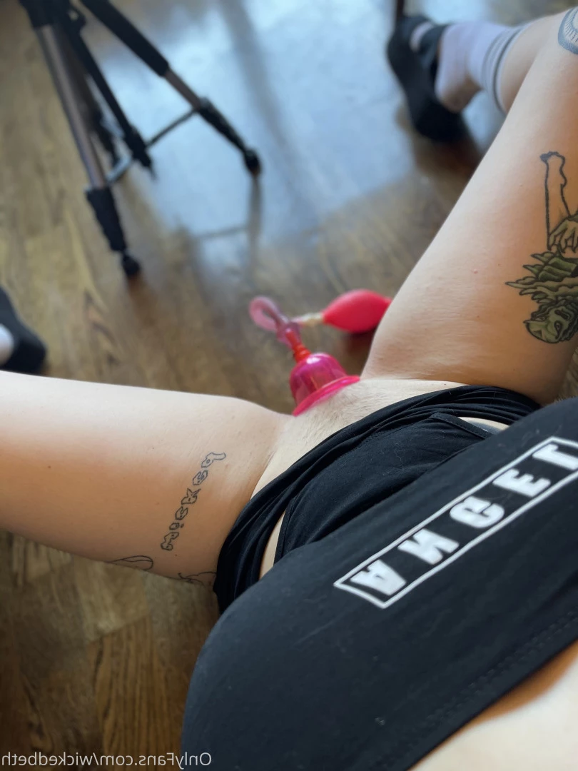 Backdoor Goth 🦇 [ bettyclark ] Onlyfans leaked photo 8823311 on Hotleaks.tv