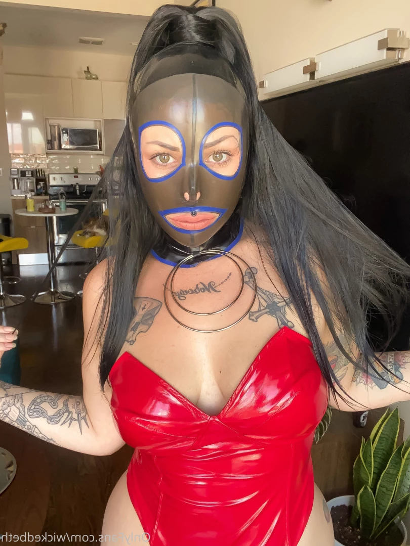 Backdoor Goth 🦇 [ bettyclark ] Onlyfans leaked photo 8826210 on Hotleaks.tv