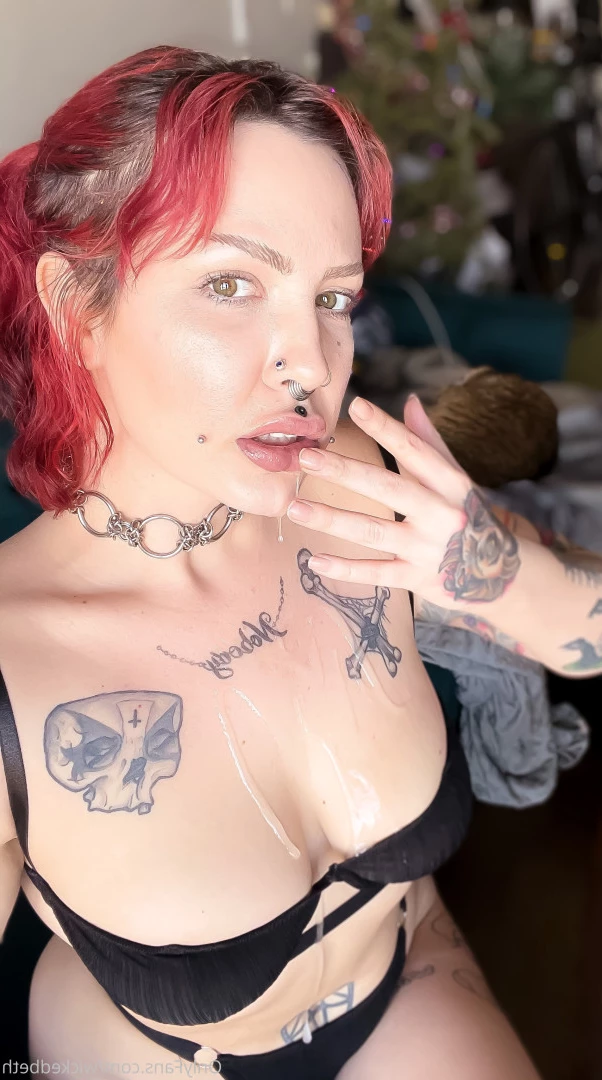 Backdoor Goth 🦇 [ bettyclark ] Onlyfans leaked photo 8826859 on Hotleaks.tv