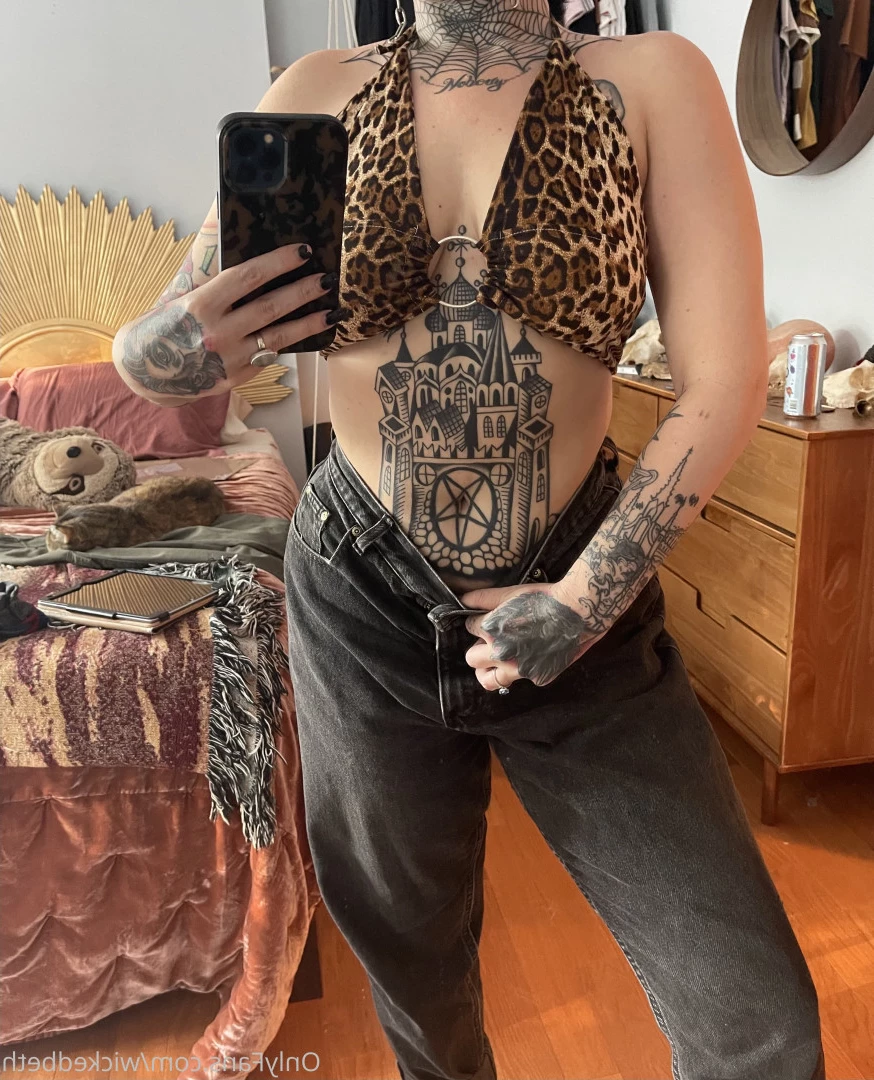 Backdoor Goth 🦇 [ bettyclark ] Onlyfans leaked photo 8830687 on Hotleaks.tv