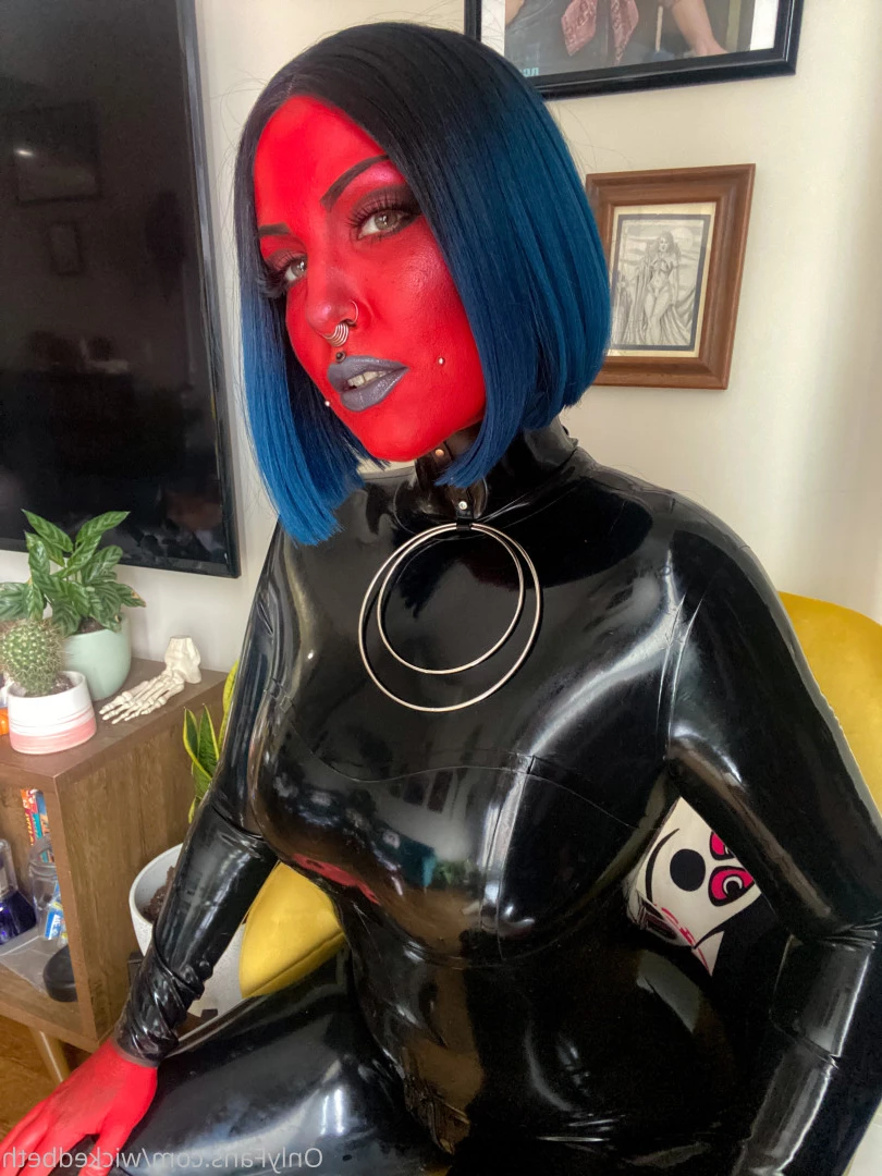 Backdoor Goth 🦇 [ bettyclark ] Onlyfans leaked photo 8836020 on Hotleaks.tv