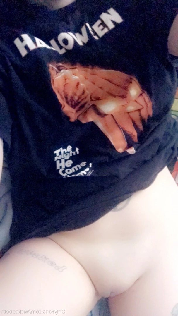 Backdoor Goth 🦇 [ bettyclark ] Onlyfans leaked photo 8838351 on Hotleaks.tv