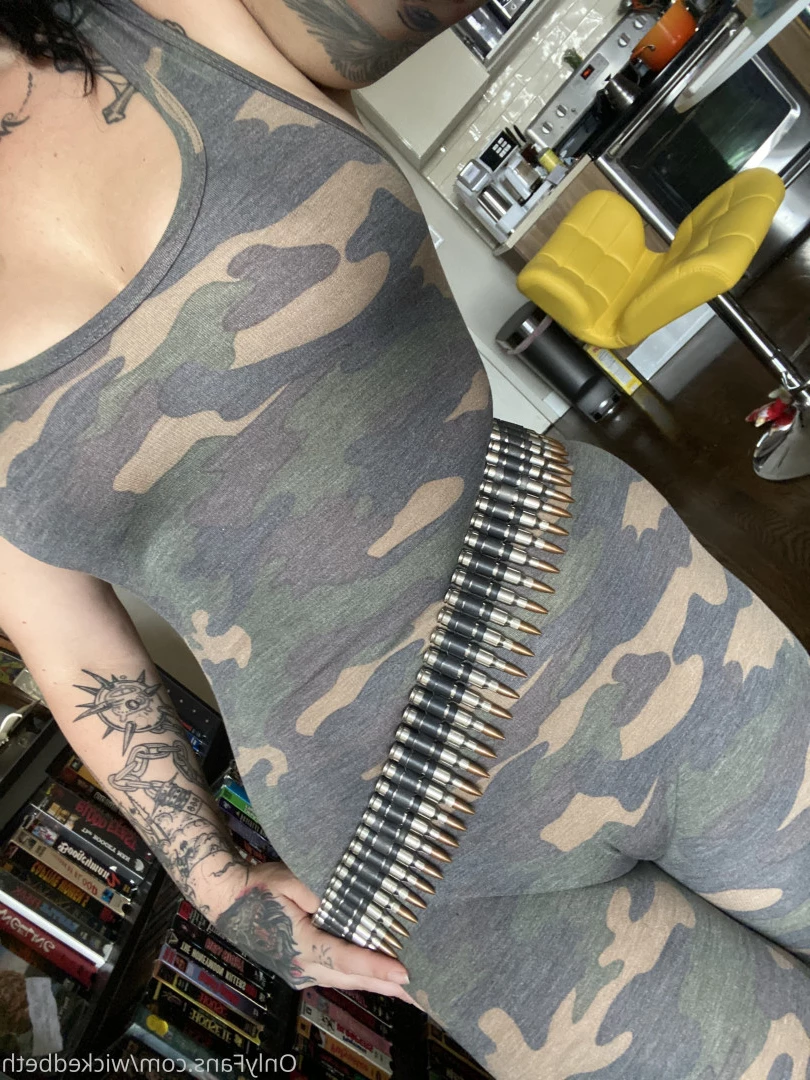 Backdoor Goth 🦇 [ bettyclark ] Onlyfans leaked photo 8843300 on Hotleaks.tv
