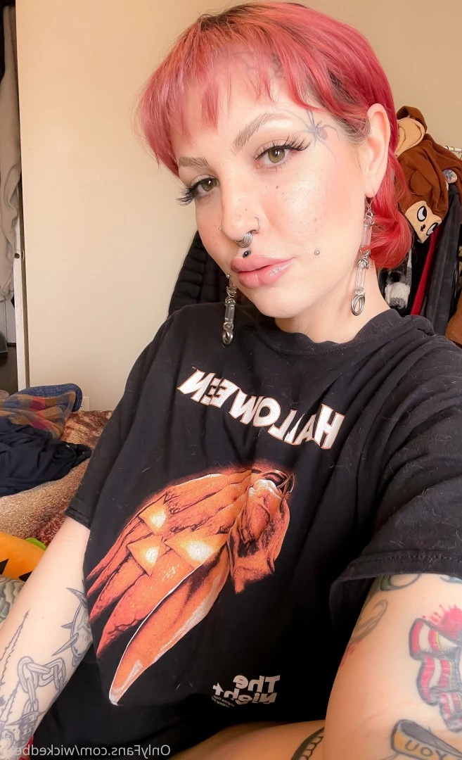 Backdoor Goth 🦇 [ bettyclark ] Onlyfans leaked photo 8843366 on Hotleaks.tv