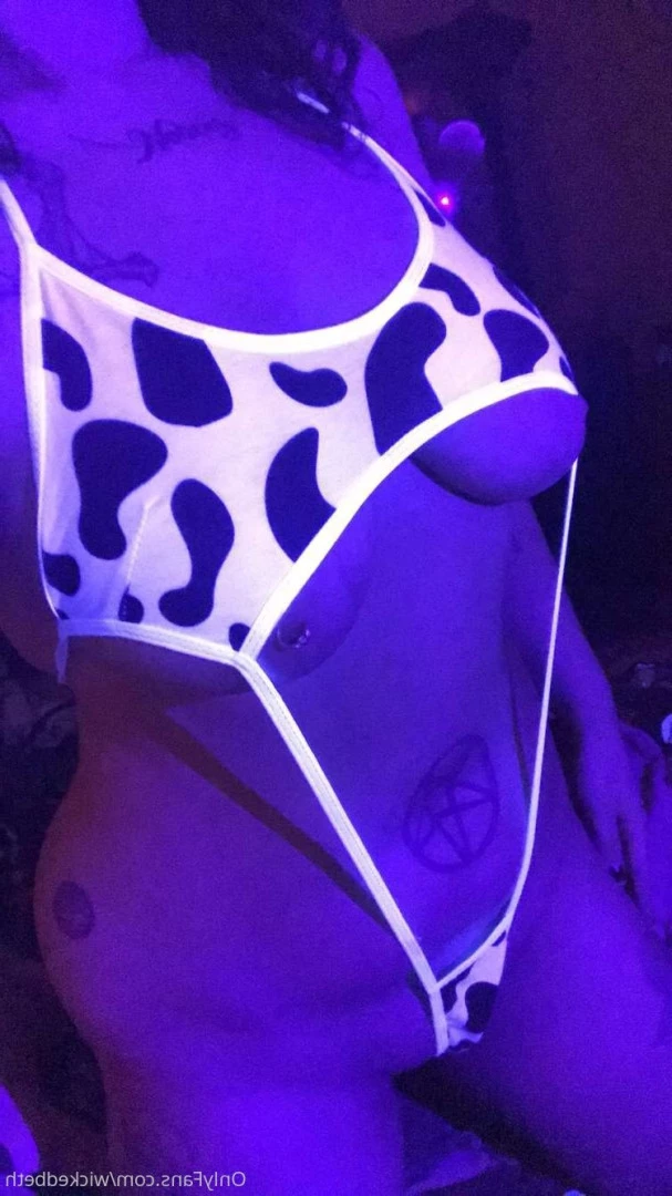 Backdoor Goth 🦇 [ bettyclark ] Onlyfans leaked photo 8845166 on Hotleaks.tv