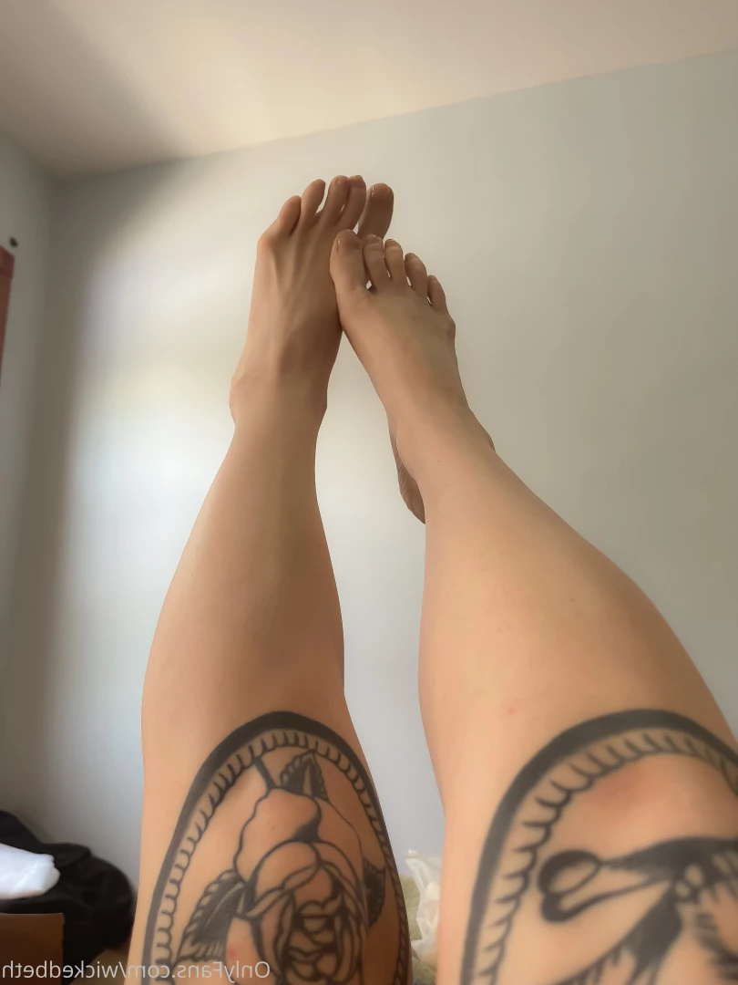 Backdoor Goth 🦇 [ bettyclark ] Onlyfans leaked photo 8845572 on Hotleaks.tv