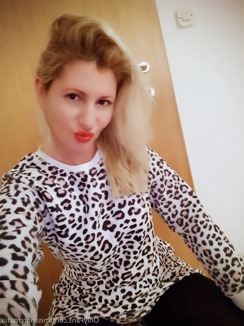 Miss Betty Jam [ bettyjam ] Onlyfans leaked photo 8696987 on Hotleaks.tv