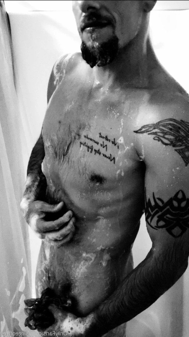 𝖡𝖨𝖦•𝖴𝖫𝖳𝖱𝖠• feat.@rockerchickthick [ bigultrapromotion ] Onlyfans leaked photo 12512070 on Hotleaks.tv