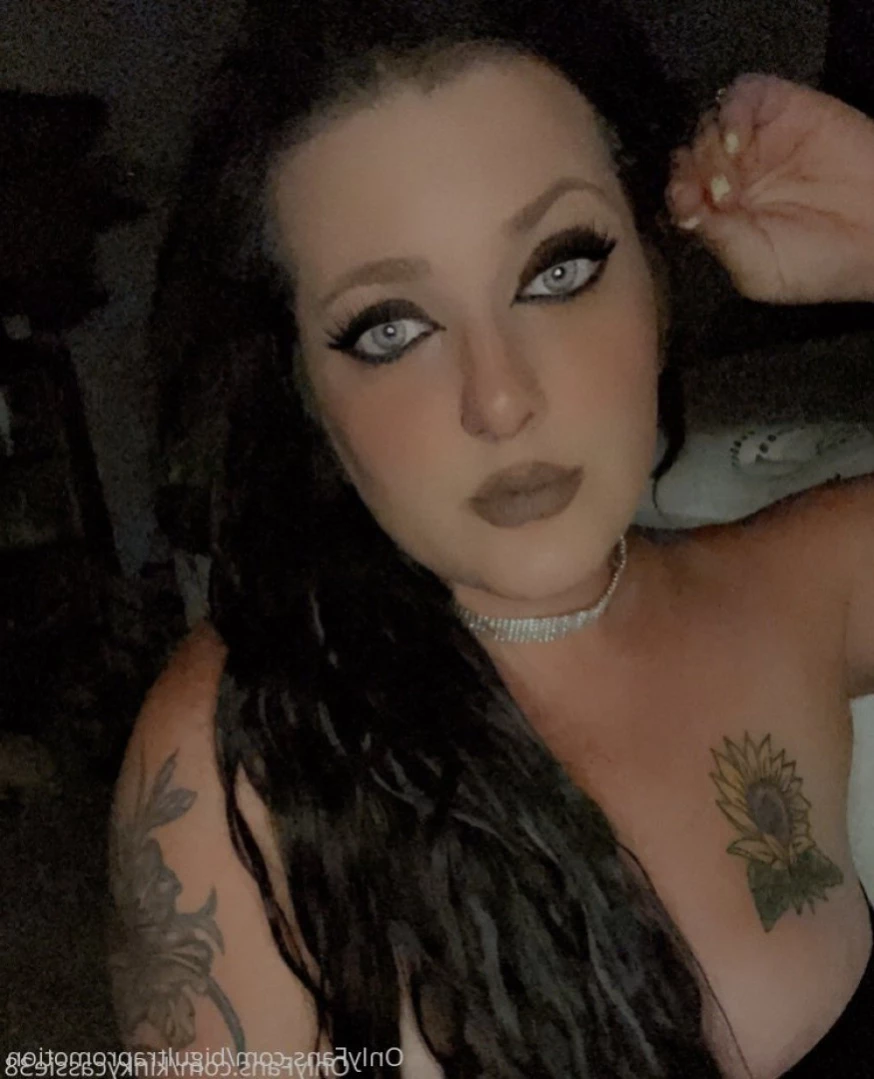 𝖡𝖨𝖦•𝖴𝖫𝖳𝖱𝖠• feat.@rockerchickthick [ bigultrapromotion ] Onlyfans leaked photo 13099076 on Hotleaks.tv
