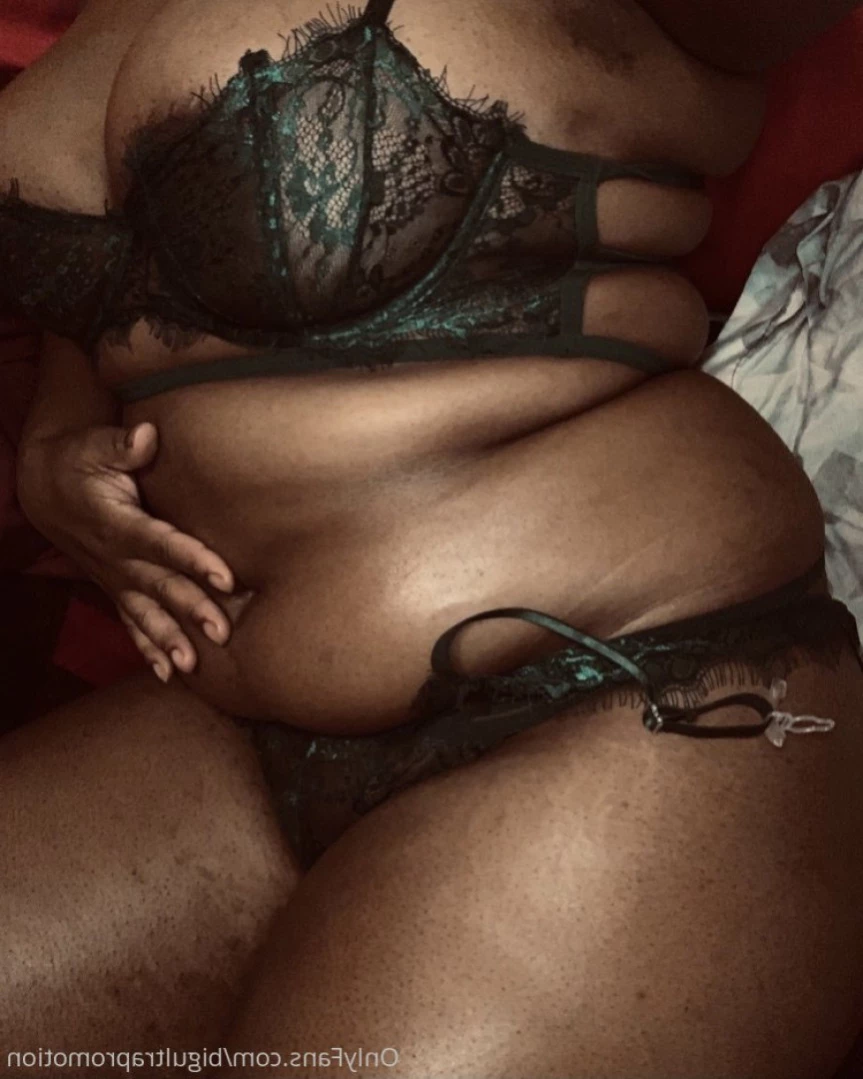 𝖡𝖨𝖦•𝖴𝖫𝖳𝖱𝖠• feat.@rockerchickthick [ bigultrapromotion ] Onlyfans leaked photo 13099171 on Hotleaks.tv