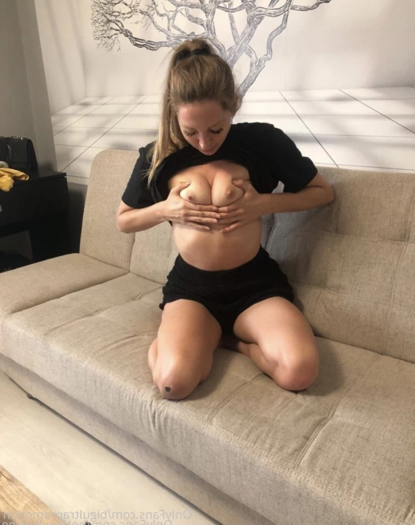 𝖡𝖨𝖦•𝖴𝖫𝖳𝖱𝖠• feat.@rockerchickthick [ bigultrapromotion ] Onlyfans leaked photo 13112614 on Hotleaks.tv
