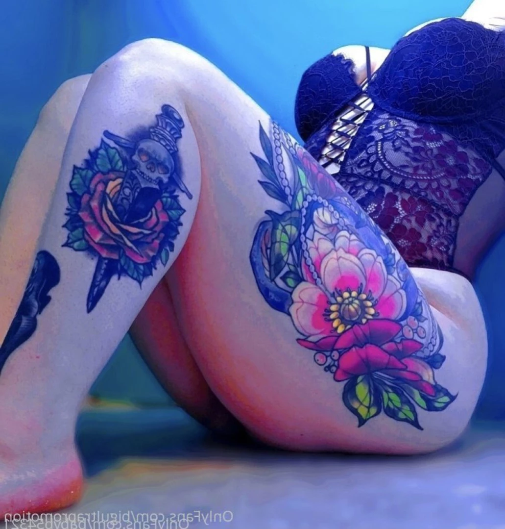 𝖡𝖨𝖦•𝖴𝖫𝖳𝖱𝖠• feat.@rockerchickthick [ bigultrapromotion ] Onlyfans leaked photo 14340483 on Hotleaks.tv